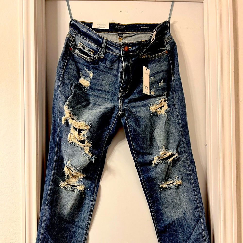 BNWT Judy blue distressed boyfriend jean JB8286md